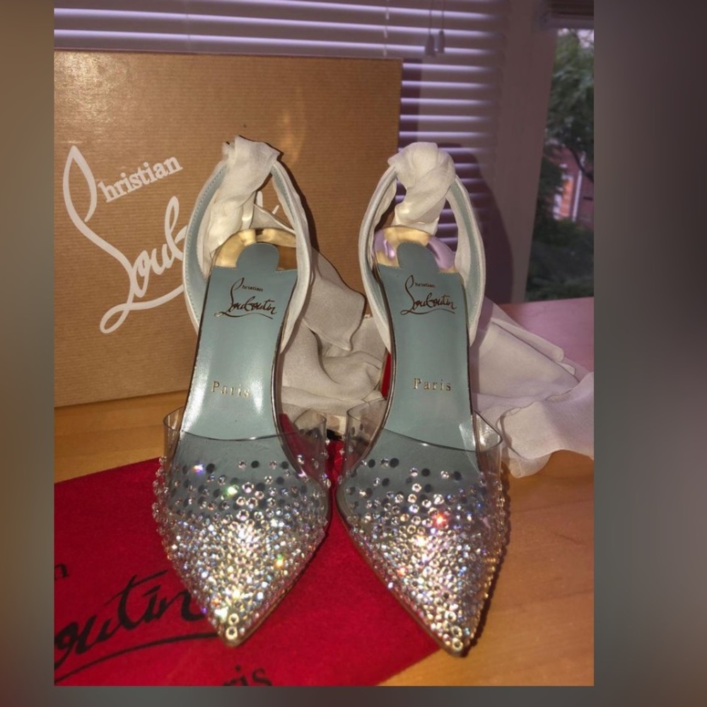 Brand new Christian Louboutin!!!